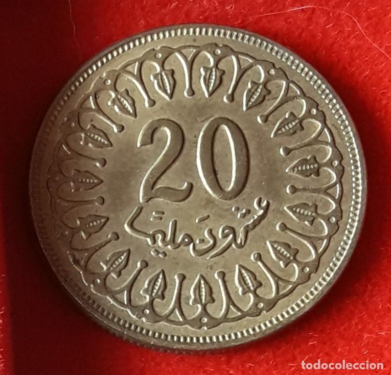 Monedas antiguas de &Aacute;frica: MONEDA DE TUN&Eacute;Z 1993 - 20 MIL&Iacute;METROS - LAT&Oacute;N