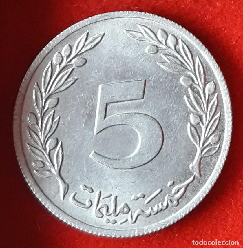 Monedas antiguas de &Aacute;frica: MONEDA DE TUN&Eacute;Z 1983 - 5 MIL&Iacute;METROS - ALUMINIO