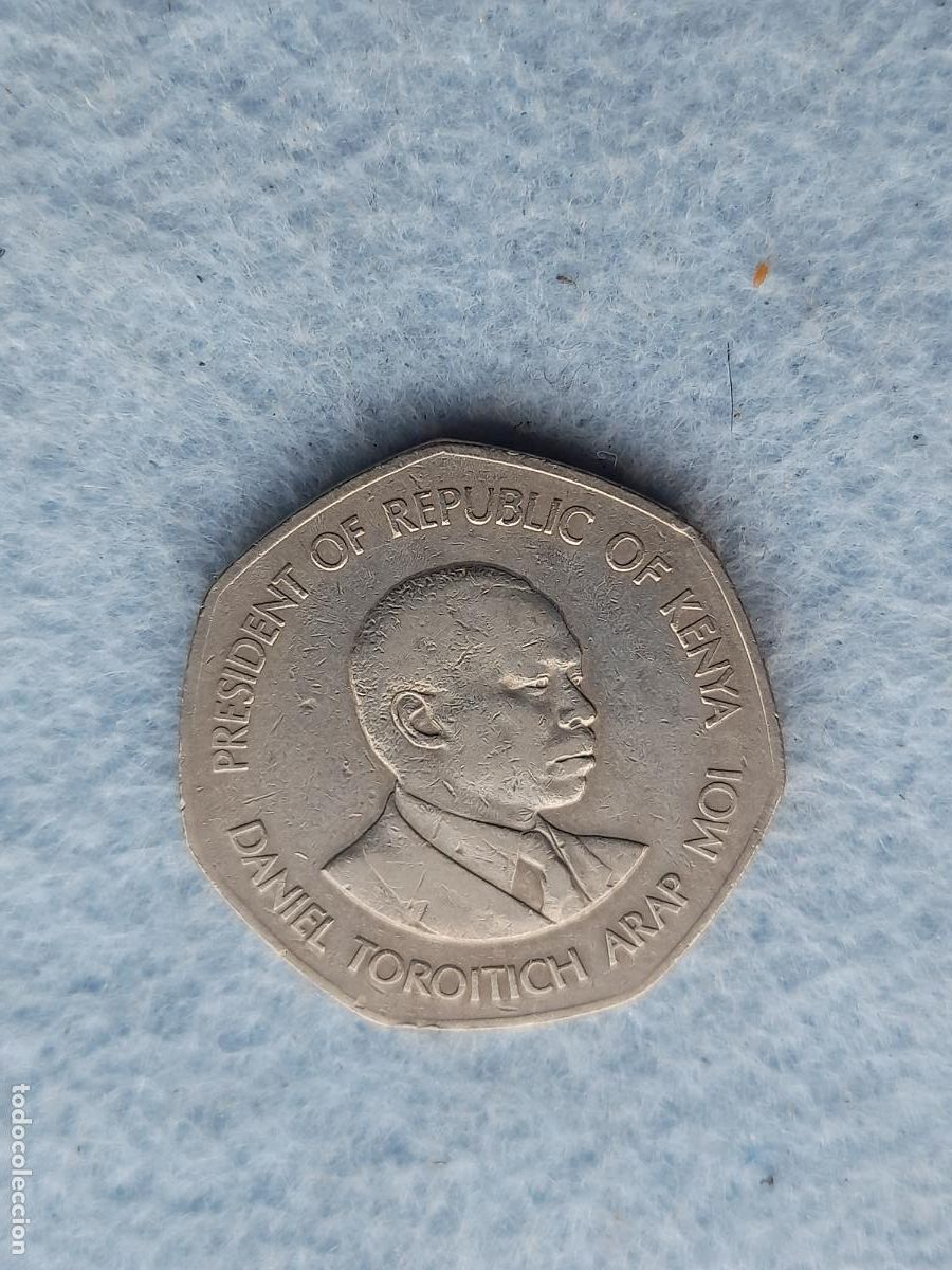 Monedas antiguas de &Aacute;frica: Kenya. 5 Chelines. A&ntilde;o 1985. - Foto 2
