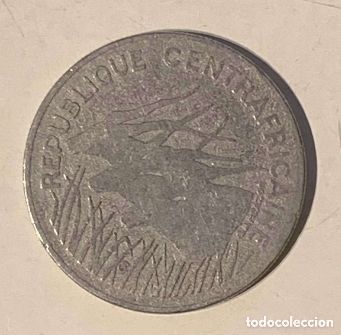 Monedas antiguas de &Aacute;frica: Moneda. Banque C&eacute;ntrale. Republique Centrafricaine. GBL. BAZOR. 100 Francs. 1982.