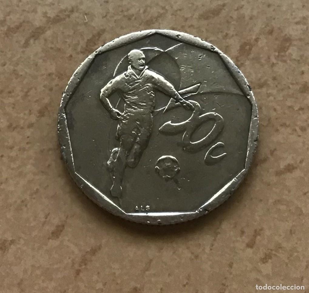 Monedas antiguas de &Aacute;frica: 50 centavos conmemorativos de Sud&aacute;frica. Bafana bafana. A&ntilde;o 2002