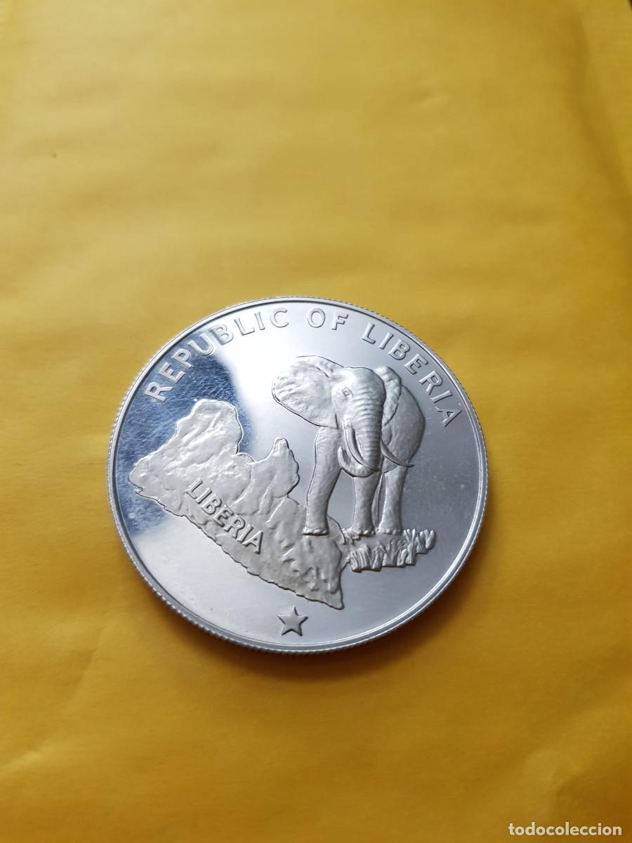 Monedas antiguas de &Aacute;frica: LIBERIA-5 DOLARES-1976-PLATA 999-1 ONZA