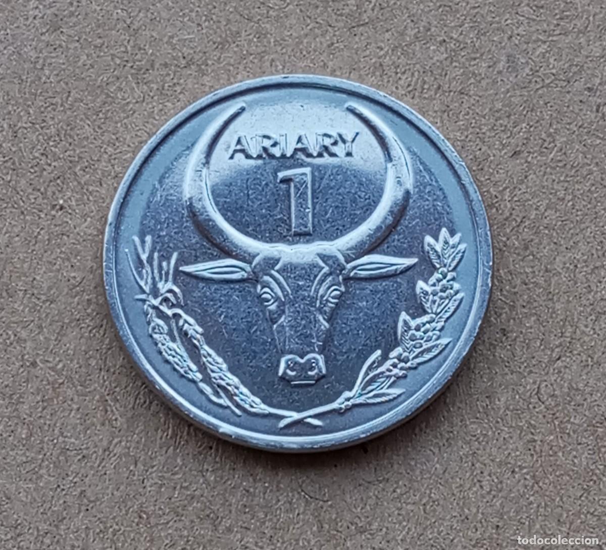 Monedas antiguas de &Aacute;frica: LOTE N&ordm; 24 MONEDA DE MADAGASCAR (SIN CIRCULAR)