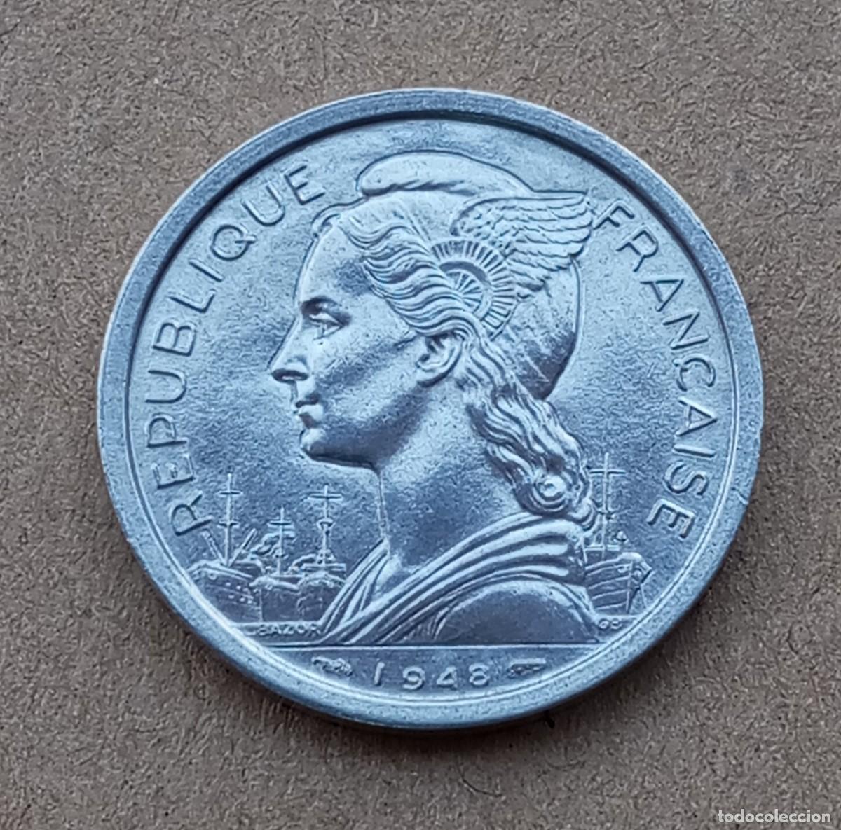 Monedas antiguas de &Aacute;frica: LOTE N&ordm; 28 MONEDA DE REUNION (SIN CIRCULAR)