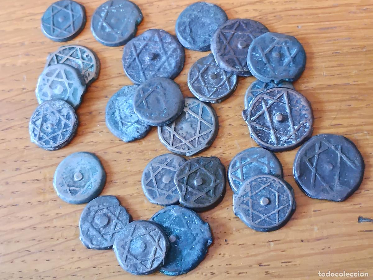 Monedas antiguas de &Aacute;frica: Marruecos. 24 feluses antiguos