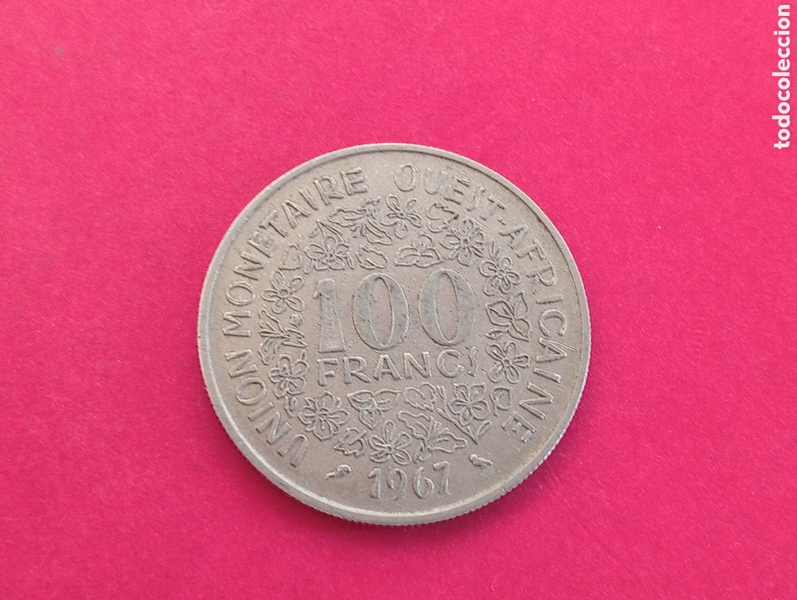 Monedas antiguas de &Aacute;frica: 100 francos &Aacute;frica Oeste 1967