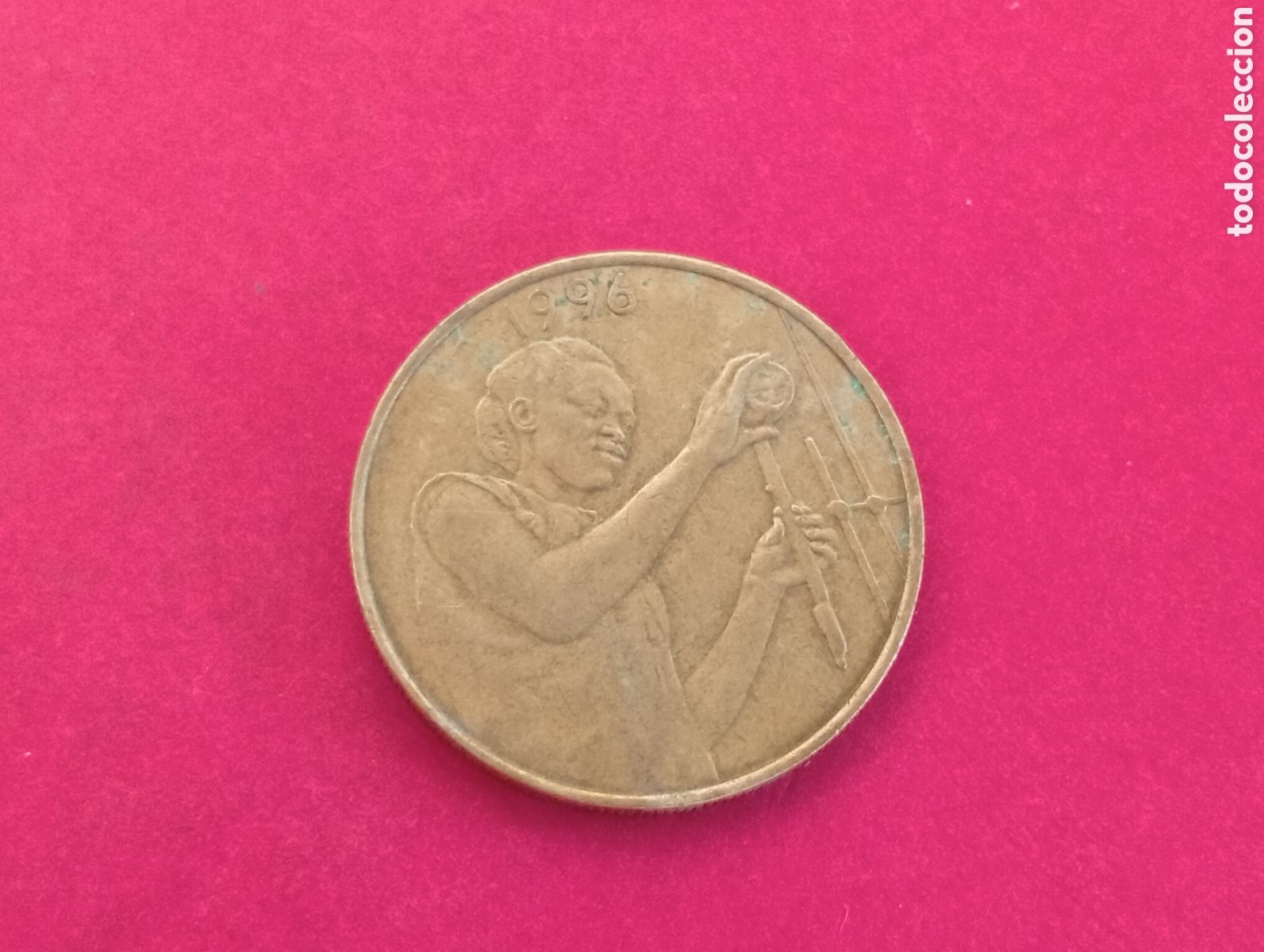 Monedas antiguas de &Aacute;frica: 25 francos &Aacute;frica Oeste 1996
