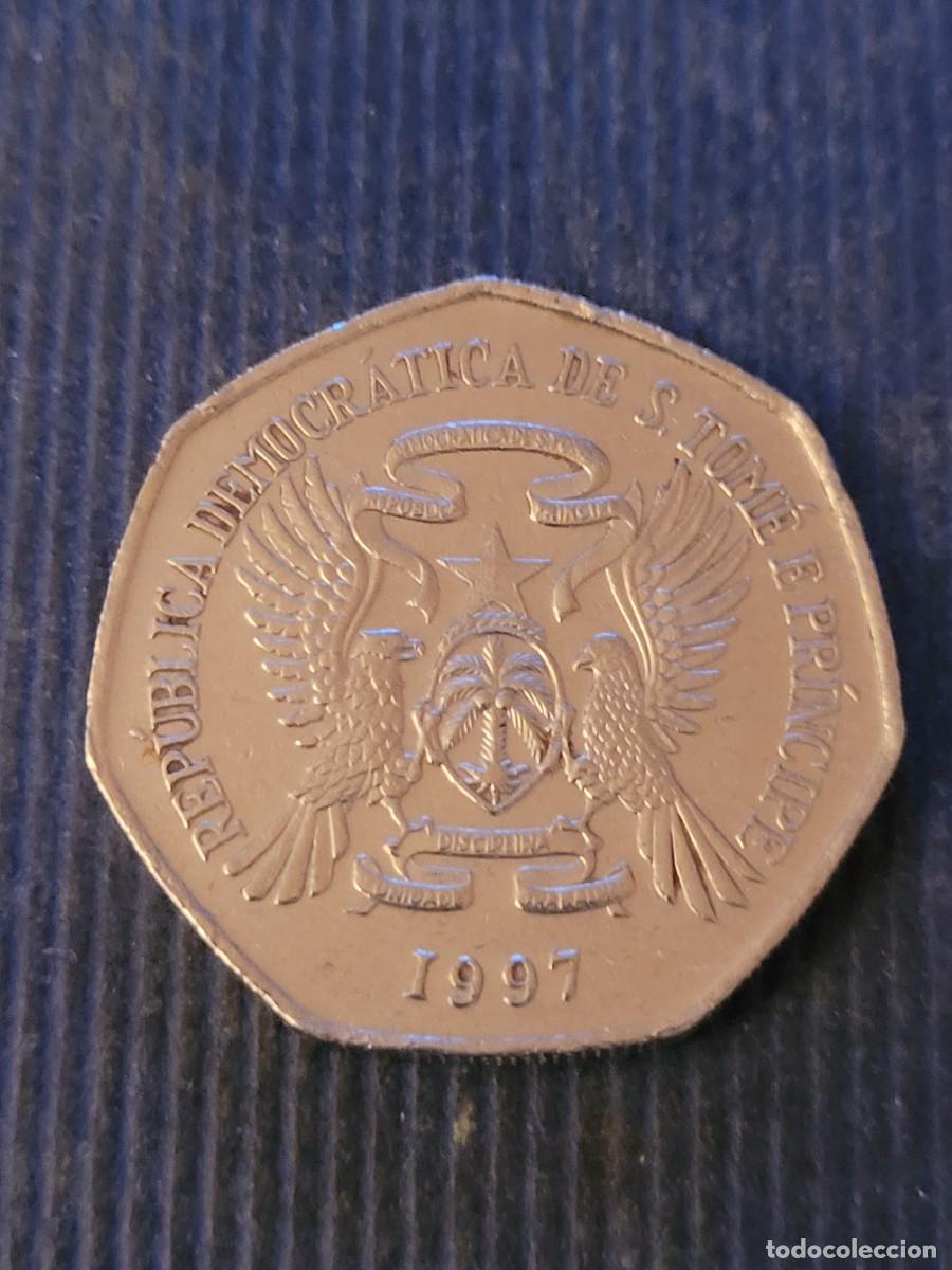 Monedas antiguas de &Aacute;frica: Moneda 1000 dobras 1997 Santo Tom&eacute; i Pr&iacute;ncipe