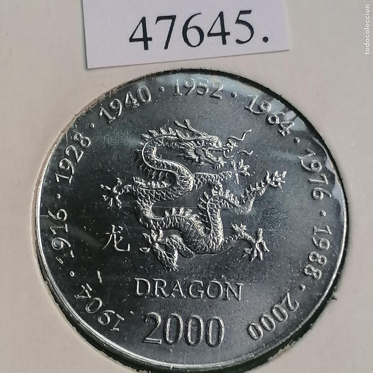 Alte M&uuml;nzen aus Afrika: Somalia 10 shillings 2000, hor&oacute;scopo chino, drag&oacute;n, scellini, chelines