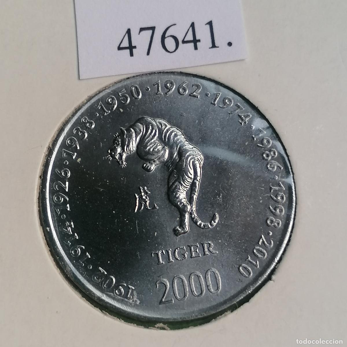Monedas antiguas de &Aacute;frica: Somalia 10 shillings 2000, hor&oacute;scopo chino, tigre, scellini, chelines