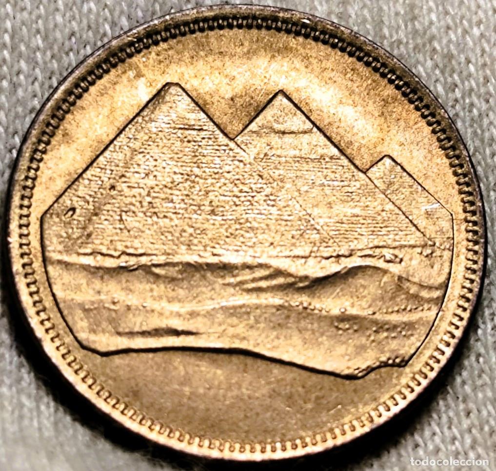 Monedas antiguas de &Aacute;frica: Egipto &ndash; 2 Piastra 1984 (Fecha Cristiana ١٩٨٤) &ndash; Sin Circular &ndash; Lote 2592