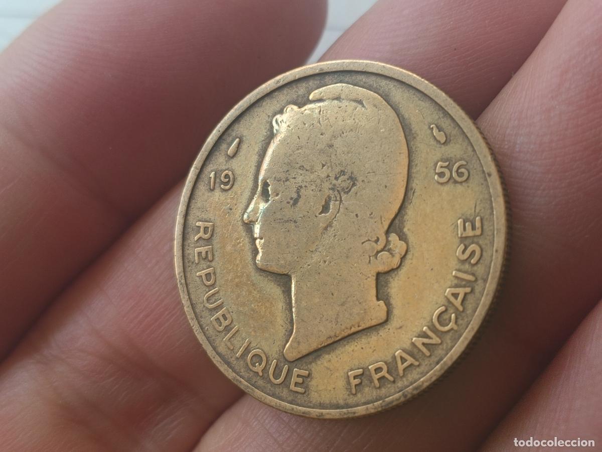 Monedas antiguas de &Aacute;frica: Africa francesa 25 francos 1956