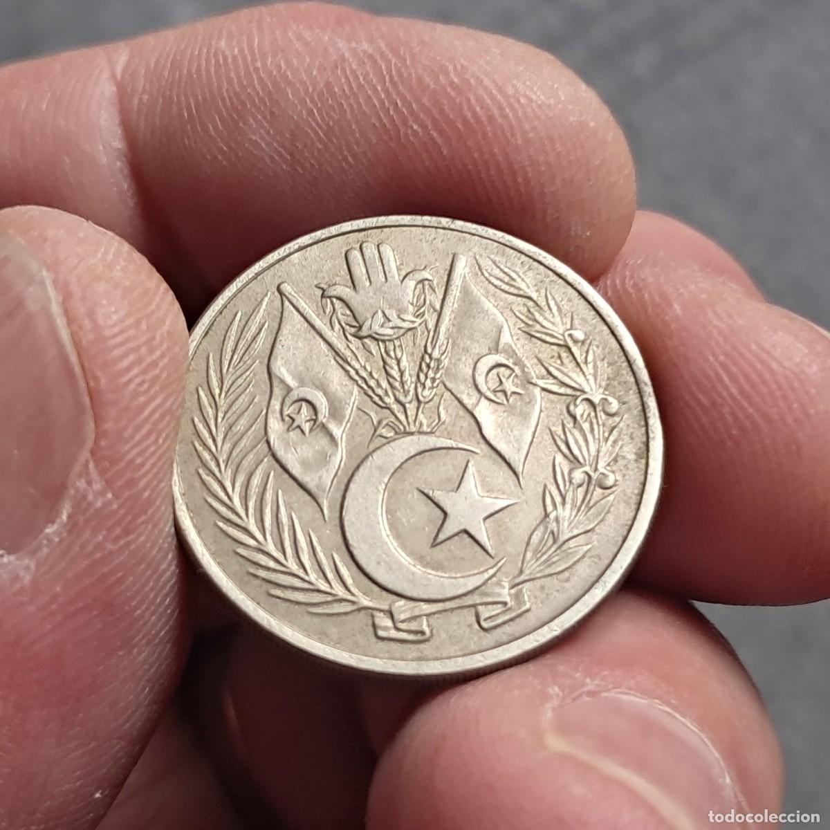 Monedas antiguas de &Aacute;frica: MONEDA DE ARGELIA 1 DINAR 1383 (1964) ۱٣٨٣, F, KM# 100.