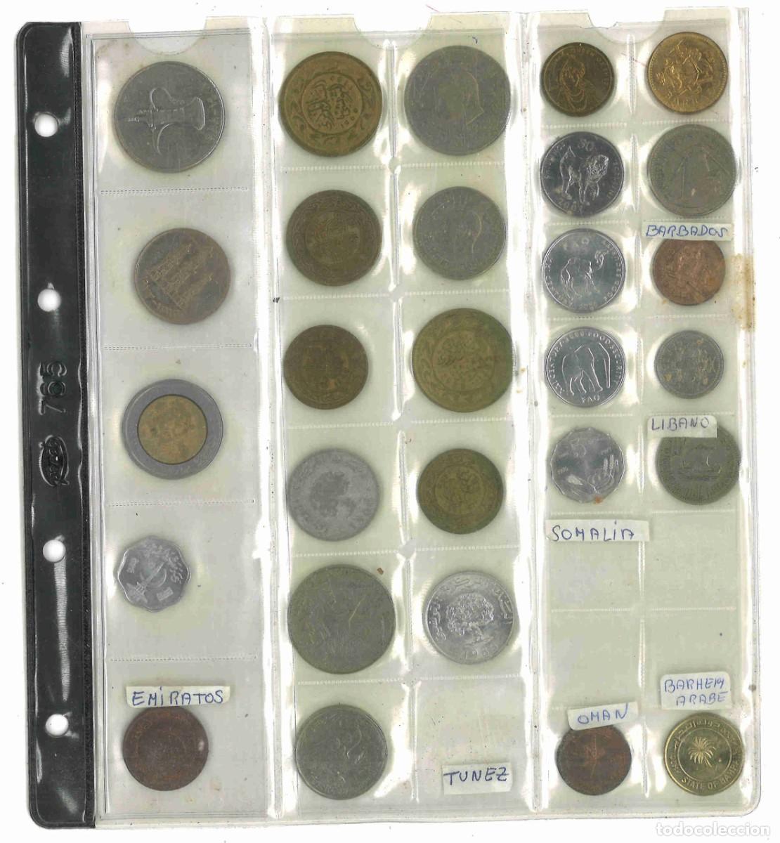 Monedas antiguas de &Aacute;frica: Hoja Pardo con 28 monedas diferentes de Emiratos arabes, T&uacute;nez, Somal&iacute;a, Barbados, L&iacute;bano, Om&aacute;n