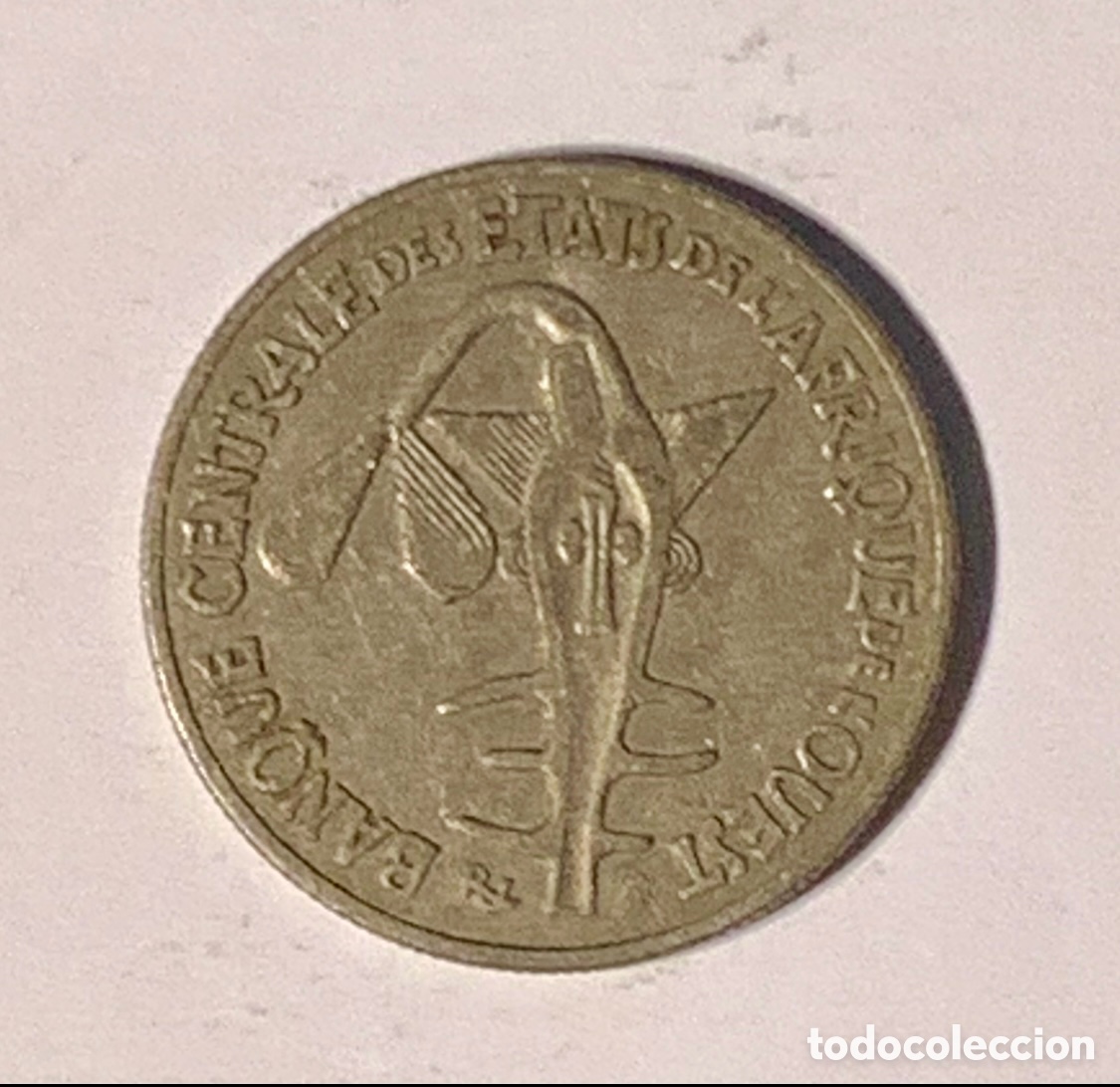 Monedas antiguas de &Aacute;frica: Moneda. Banque Centrale des Etats de l&rsquo;Afrique de l&rsquo;Ouest. FCFA. 50 Francs. 2004.