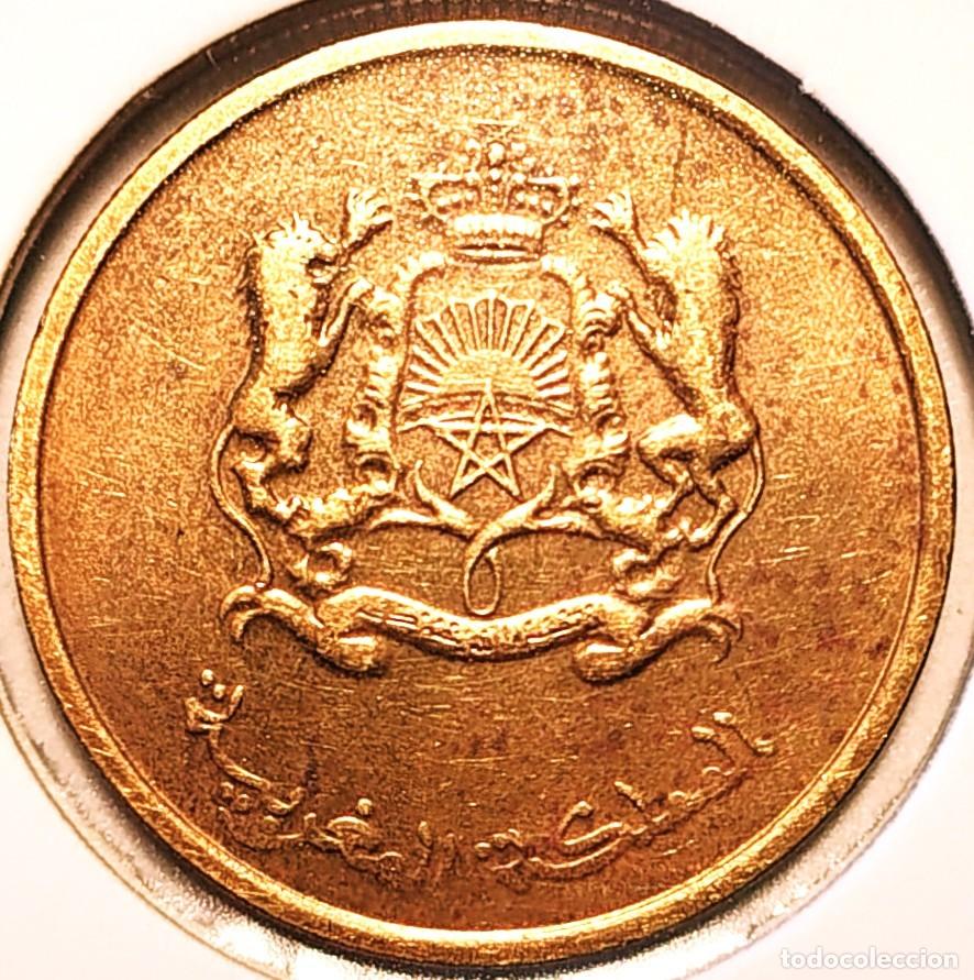 Monedas antiguas de &Aacute;frica: MARRUECOS (1960-) - 20 SANTIMAT AH1433 (2012) - REY MOHAMMED VI - A - 4 GR. ACERO LATONADO