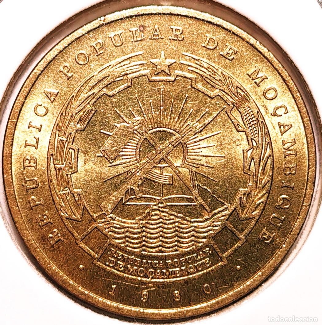 Monedas antiguas de &Aacute;frica: MOZAMBIQUE (1980-2005) - 1 METICAL 1980 - A - 8 GR. LATON - DIAMETRO 26 mm - KM#99 - MB