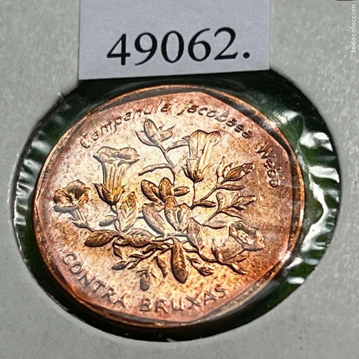Monedas antiguas de &Aacute;frica: Cabo Verde 5 escudos 1994 planta Campanula jacobaea