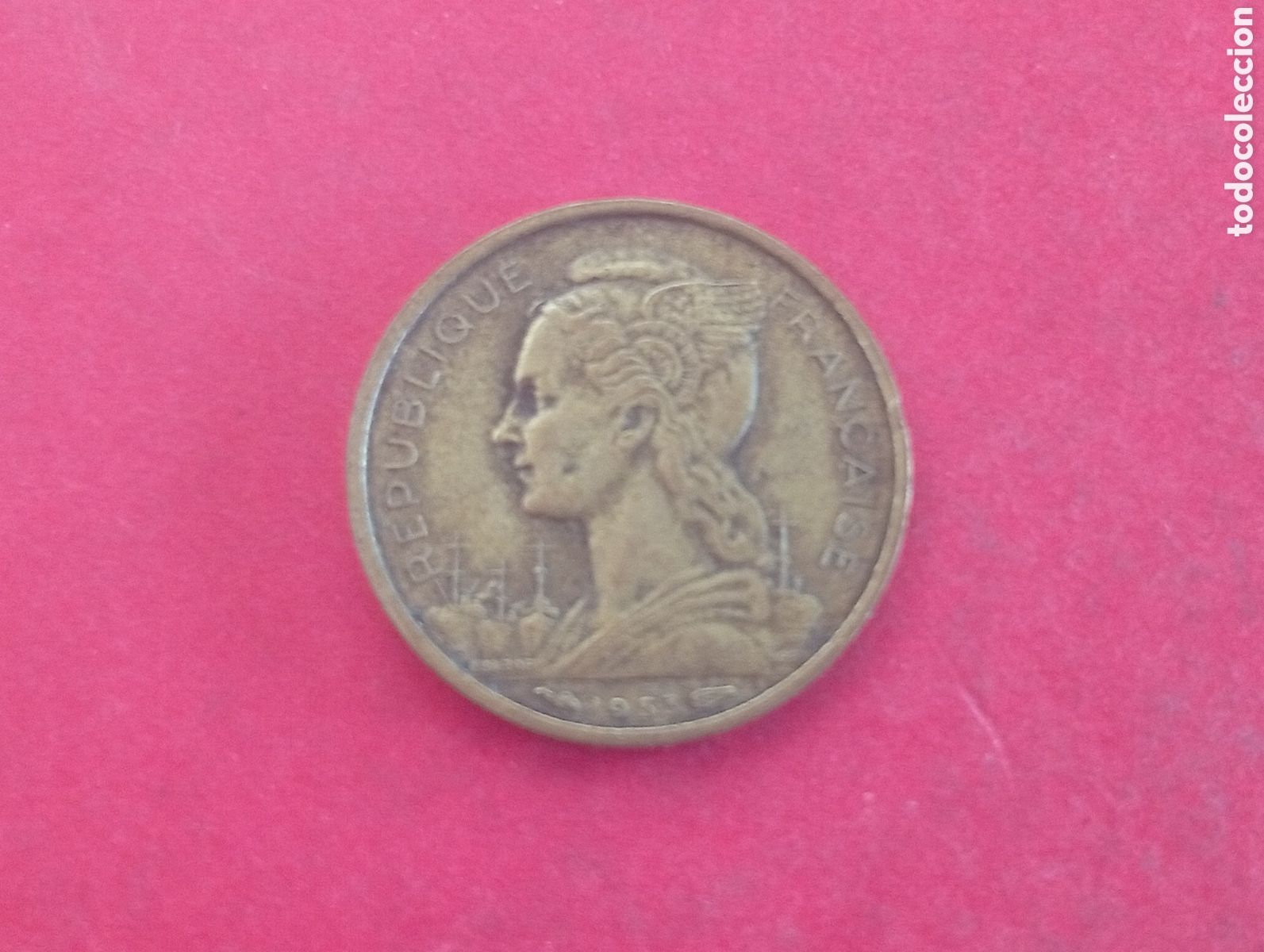 Monedas antiguas de &Aacute;frica: 10 francos de Madagascar 1953