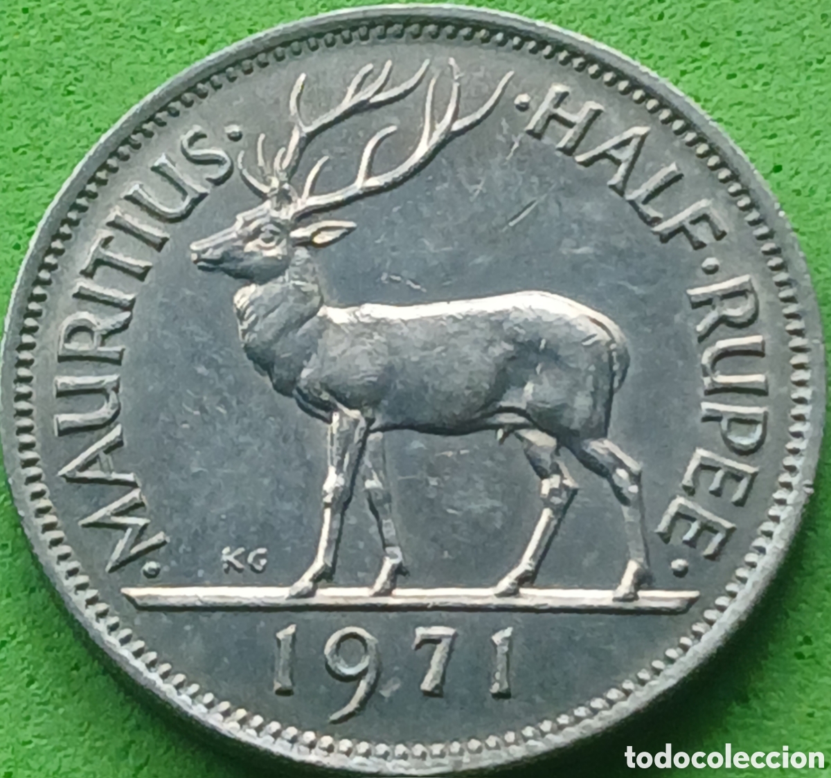 Monedas antiguas de &Aacute;frica: Mauricio half rupee 1971 km#37 con surco en el canto