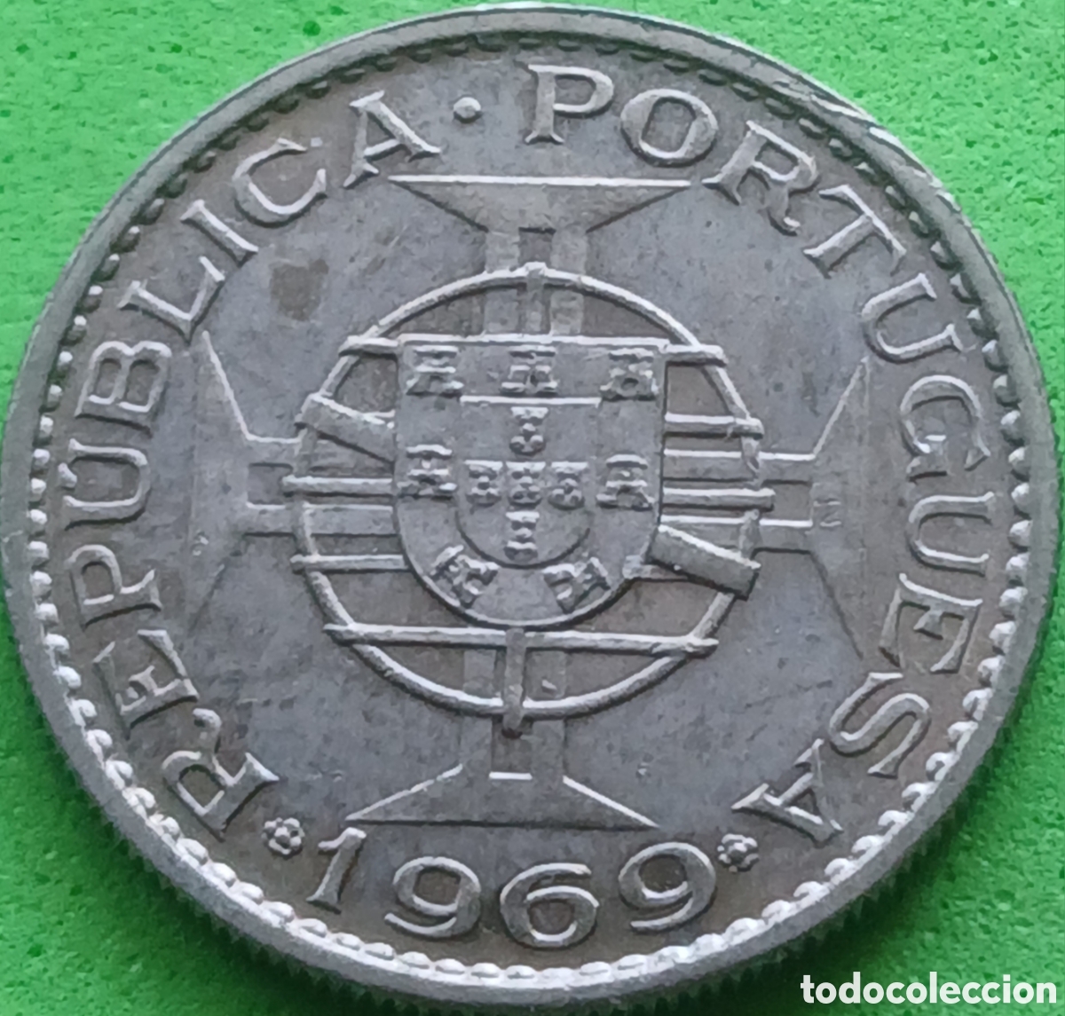 Monedas antiguas de &Aacute;frica: Angola 2.5 escudos 1969 km#77
