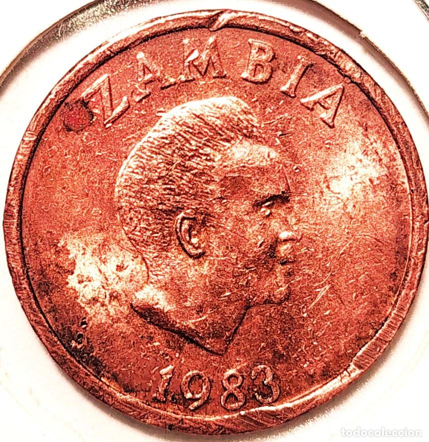 Monedas antiguas de &Aacute;frica: ZAMBIA (1968-2011) - 2 NGWEE 1983 - AGUILA - A - 4,20 GR. ACERO COBREADO - DIAMETRO 21 mm - MB