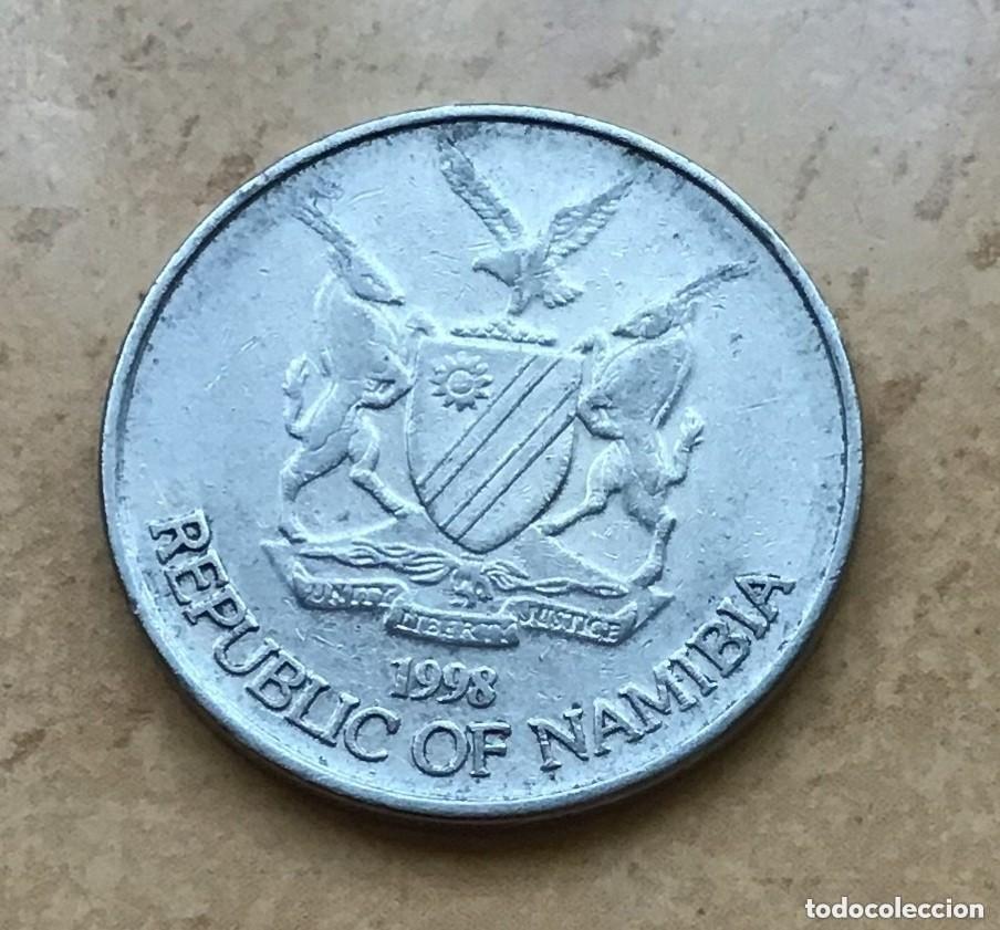 Monedas antiguas de &Aacute;frica: 10 centavos de Namibia. A&ntilde;o 1998 - Foto 2