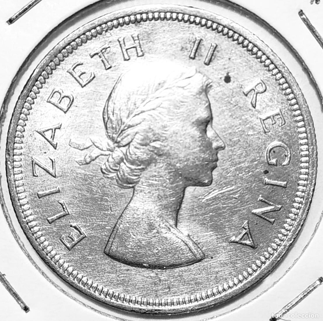Monnaies anciennes d'Afrique: SUDAFRICA (1953-1960) - 2,50 SHILLINGS 1955 - REINA ISABEL II - A - 14,40 GR. PLATA 0,500