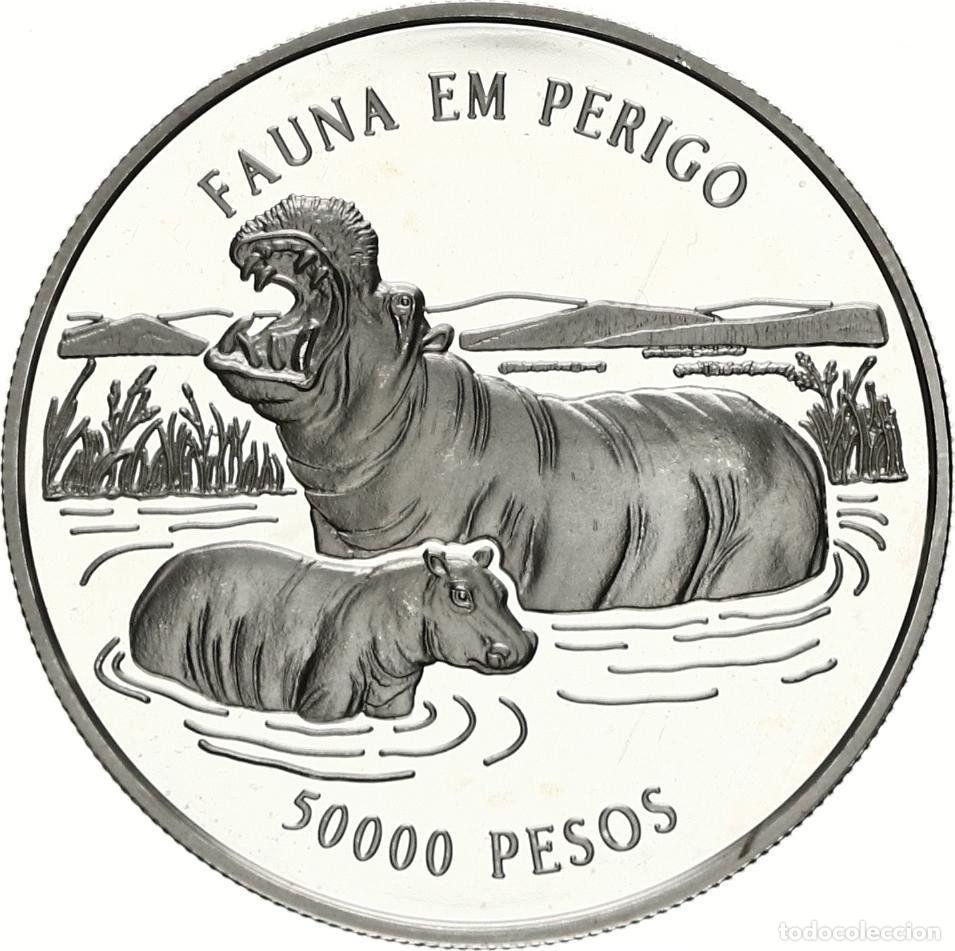 Monedas antiguas de &Aacute;frica: Guinea-Bisau 50000 pesos plata 1996 proof HIPOPOTAMO - Fauna en Peligro