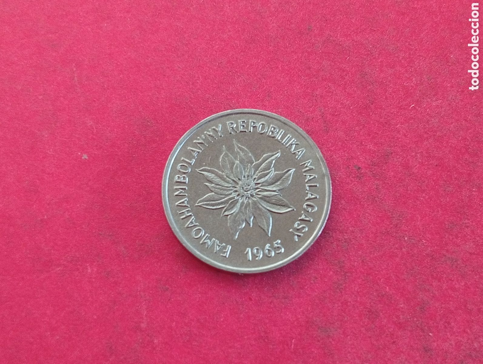 Monedas antiguas de &Aacute;frica: 1 franco de Madagascar 1965