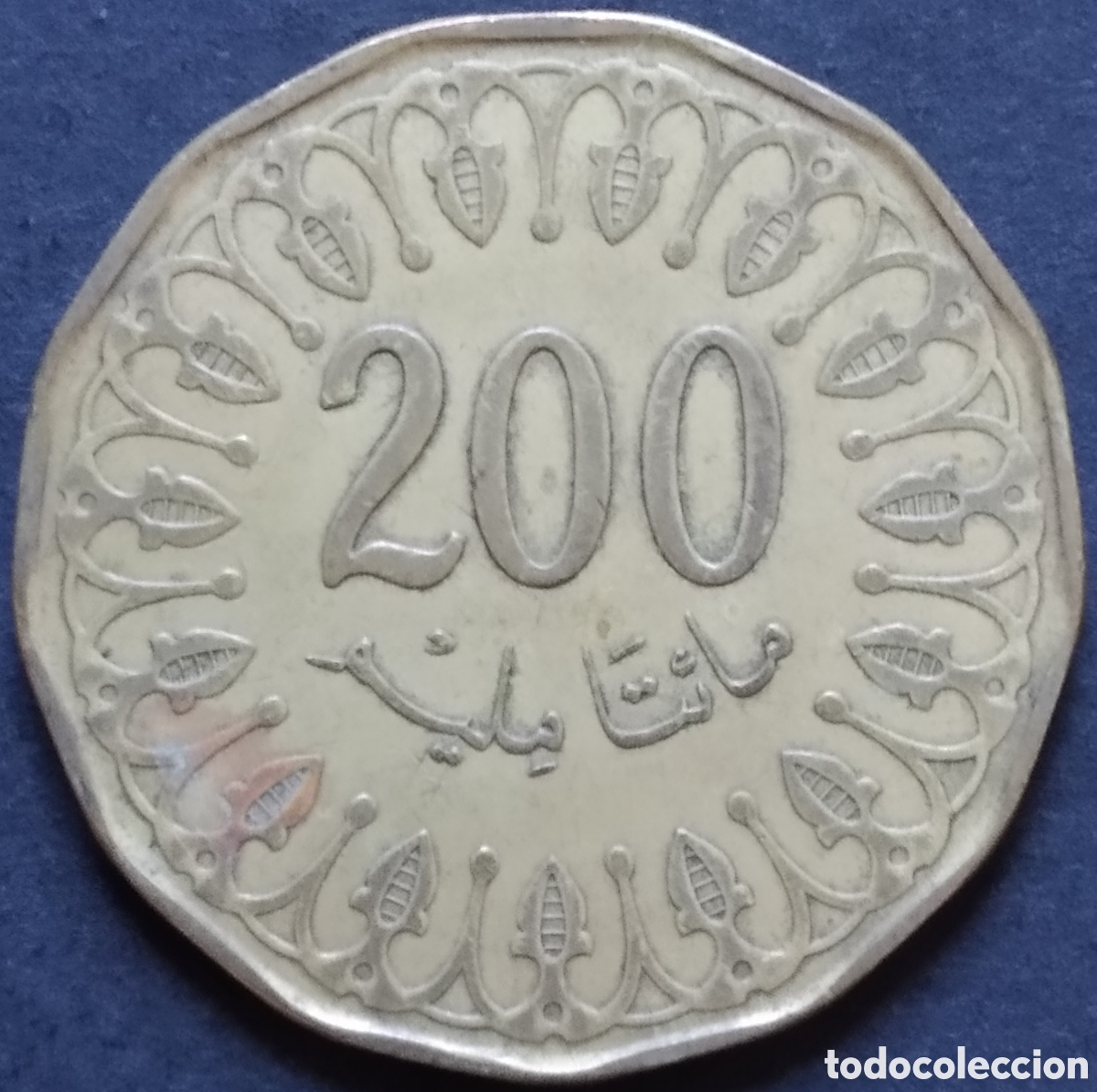 Monedas antiguas de &Aacute;frica: MONEDA - T&Uacute;NEZ 200 MILLIMES 2013