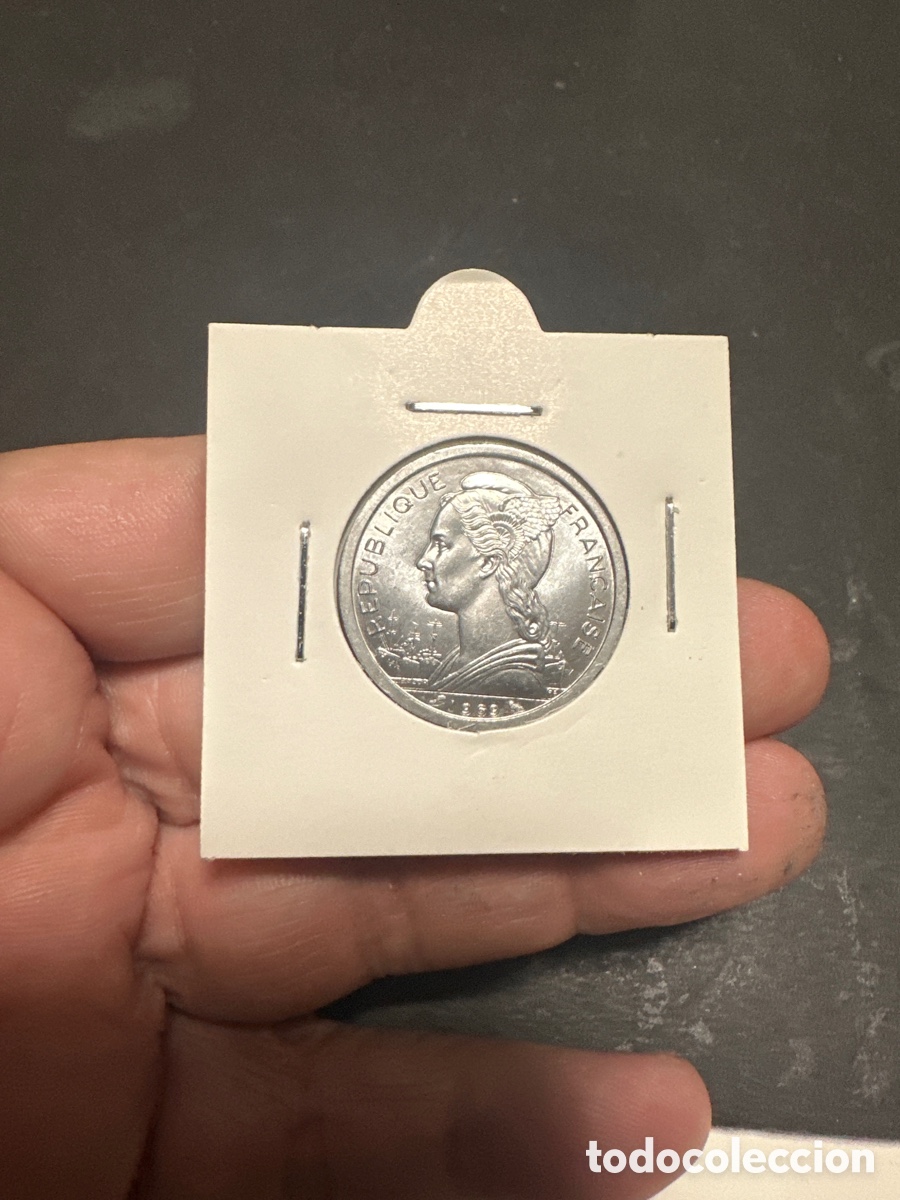 Monedas antiguas de &Aacute;frica: Moneda de Reuni&oacute;n de 2 francos a&ntilde;o 1969 sin circular