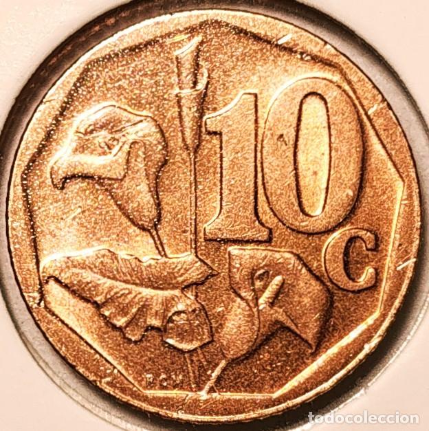 Monedas antiguas de &Aacute;frica: SUDAFRICA (1961-) - 10 CENTAVOS 2004 - REPUBLICA - FLORES - A - 2 GR. ACERO BRONCEADO