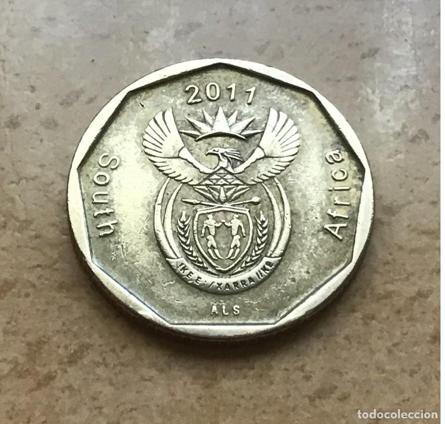 Monedas antiguas de &Aacute;frica: 50 centavos de Sud&aacute;frica. A&ntilde;o 2011