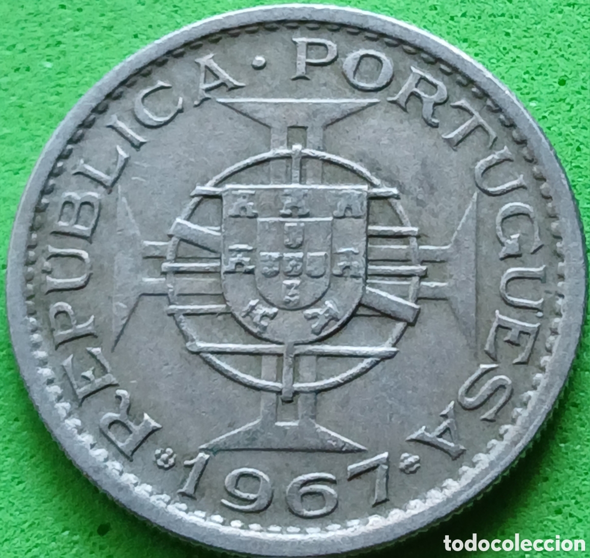 Old Coins of Africa: Angola 2.5 escudos 1967 km#77