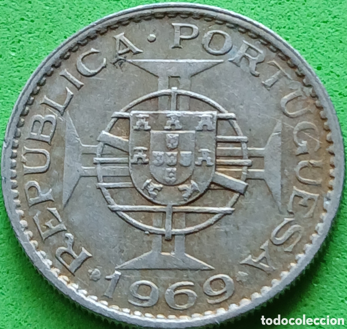 Old Coins of Africa: Angola 2.5 escudos 1969 km#77