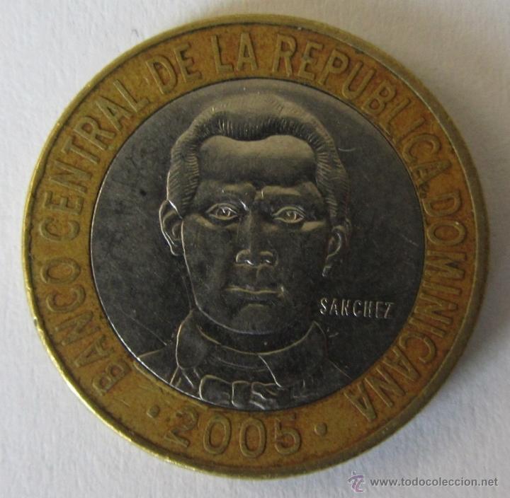 Monedas antiguas de Am&eacute;rica: REPUBLICA DOMINICANA 5 PESOS 2005 KM 89. BIMETAL