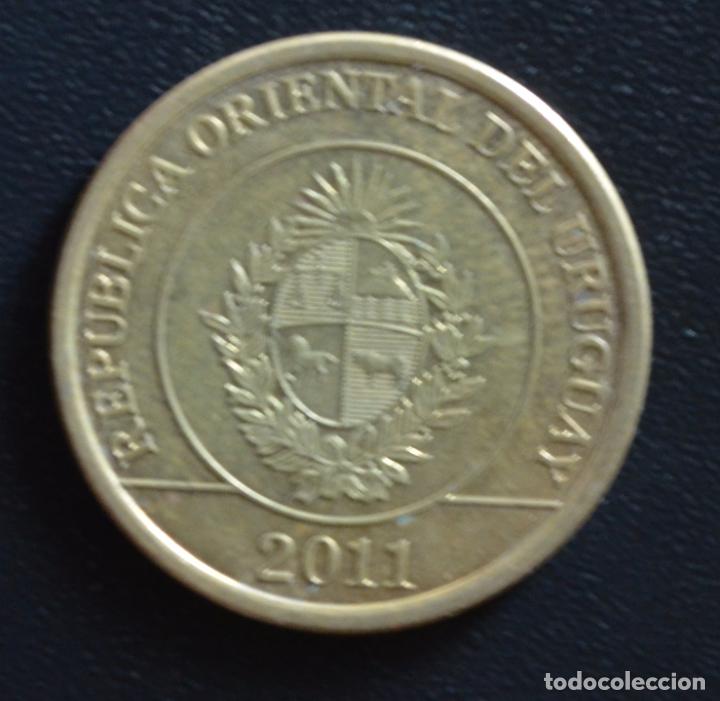 Monedas antiguas de Am&eacute;rica: PARAGUAY   -   2 DOLARES   -   2011   -   MBC - Foto 2