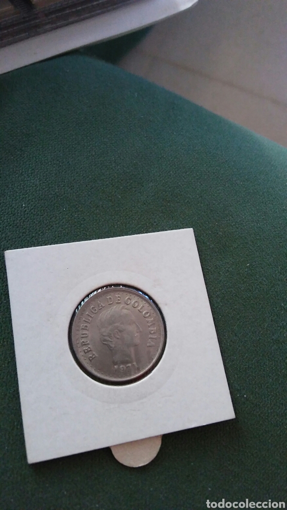 Monedas antiguas de Am&eacute;rica: Moneda de Colombia 20 centro 1971 - Foto 2