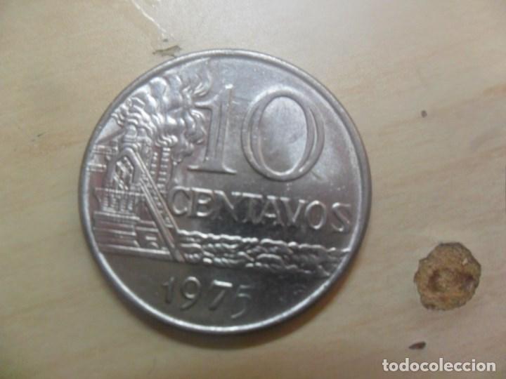 Monedas antiguas de Am&eacute;rica: BRASIL - MONEDA DE 10 CENTAVOS DE 1975 - Foto 2
