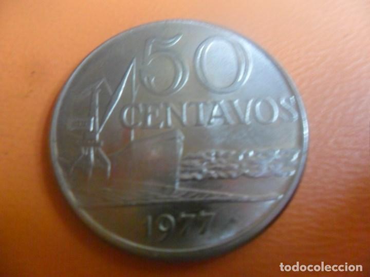 Monedas antiguas de Am&eacute;rica: BRASIL - MONEDA DE 50 CENTAVOS DE 1977 - Foto 2