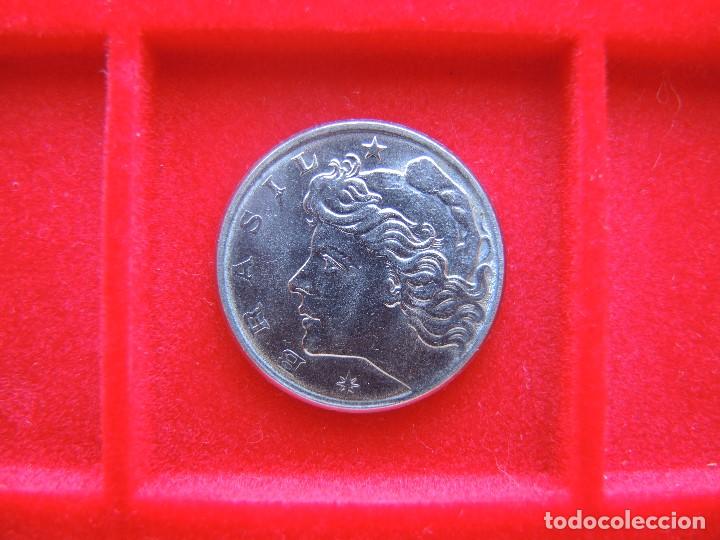 Monedas antiguas de Am&eacute;rica: 10 CENTAVOS, BRASIL, 1974, SC - Foto 2