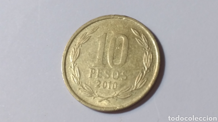 Monedas antiguas de Am&eacute;rica: CHILE 10 PESOS 2010 - Foto 2