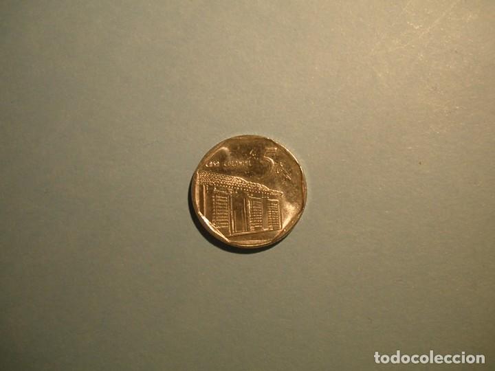 Monedas antiguas de Am&eacute;rica: CUBA 5 CENTAVOS 1996 - MBC. - Foto 2