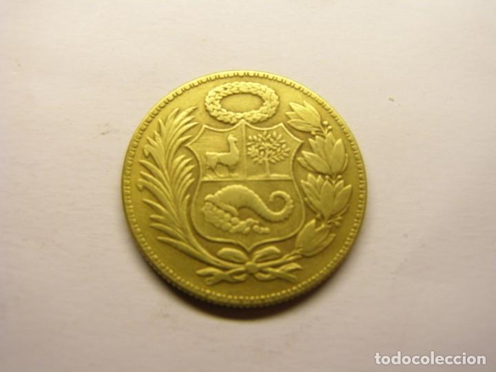 Monedas antiguas de Am&eacute;rica: Moneda de 1/2 sol, Per&uacute;, a&ntilde;o 1943. - Foto 2