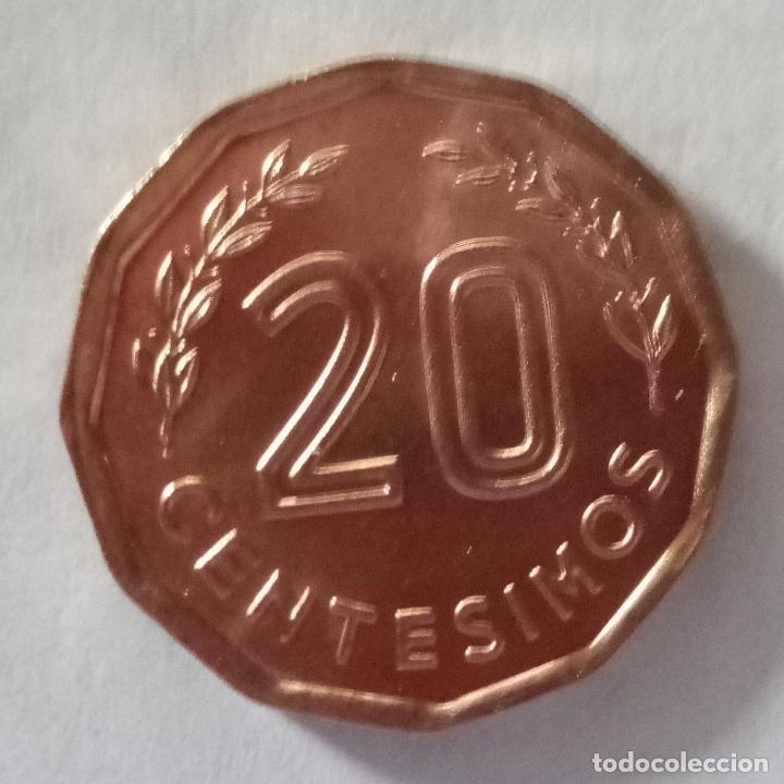 Monedas antiguas de Am&eacute;rica: URUGUAY 20 CENTESIMOS 1981 - Foto 2