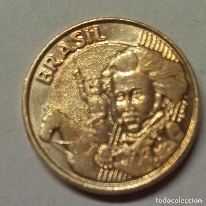 Monedas antiguas de Am&eacute;rica: BRASIL 10 CENTAVOS 2001 - Foto 1