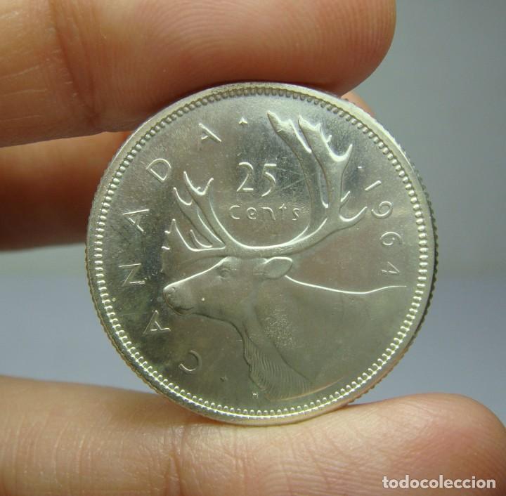 Monedas antiguas de Am&eacute;rica: 25 C&eacute;ntimos. Plata (.800). Canad&aacute; - 1964 - Foto 2