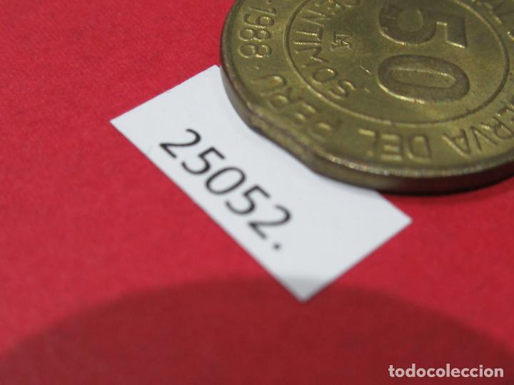 Monedas antiguas de Am&eacute;rica: Per&uacute;, 50 centimos 1988, variante final de riel - Foto 2