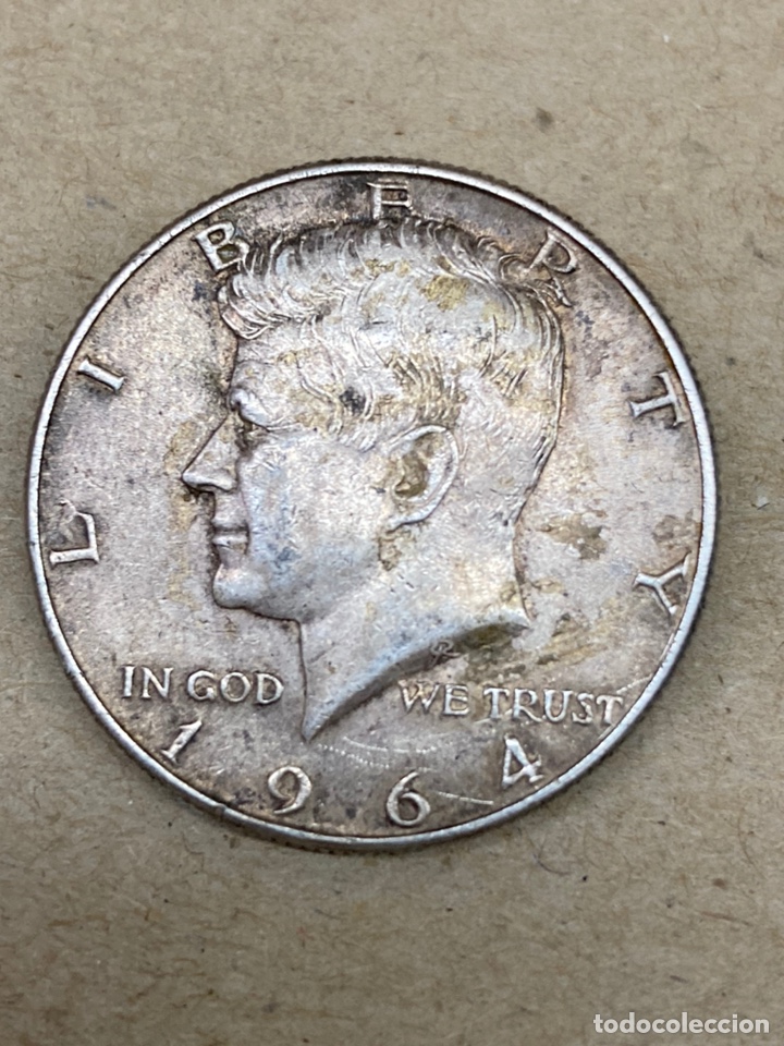 Monedas antiguas de Am&eacute;rica: Moneda de plata Half Dollar 1964 - Foto 2